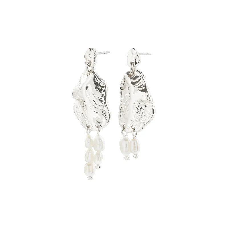 Handmade drop earrings with artisan touches for an exclusive and one-of-a-kind look -BLOOM earrings white/silver-plated