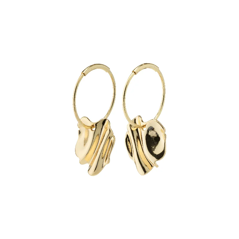 Drop earrings with classic pearls for timeless jewelry perfect for any occasion -EM wavy hoop earrings gold-plated