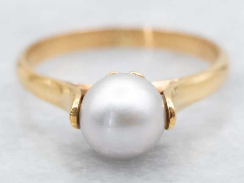 Her elegant gemstone rings featuring sparkling rubies turned heads-Gray Pearl Tiffany & Co Ring