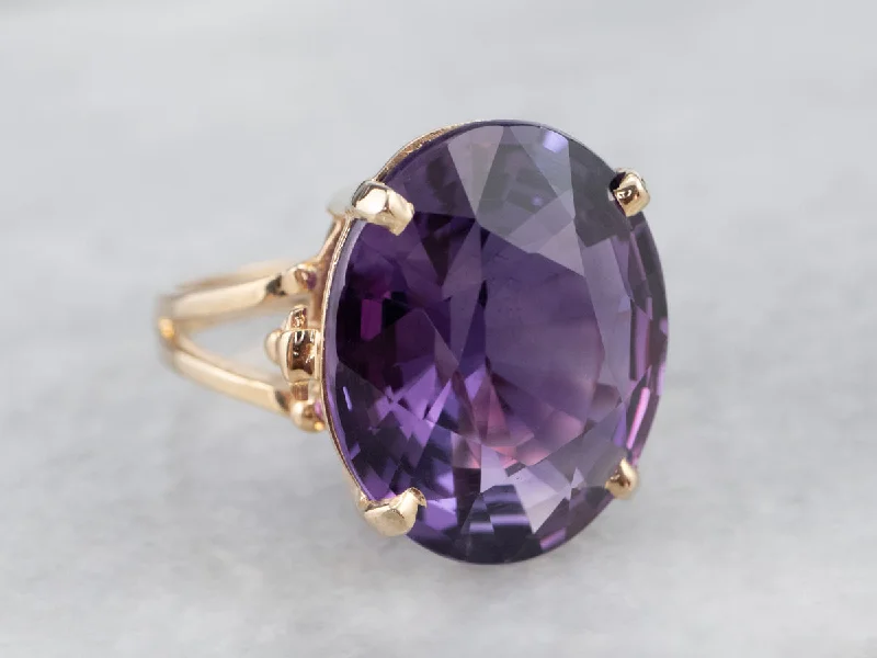 Designer gemstone rings showcased at jewelry expos impressed all-Gold Amethyst Cocktail Ring