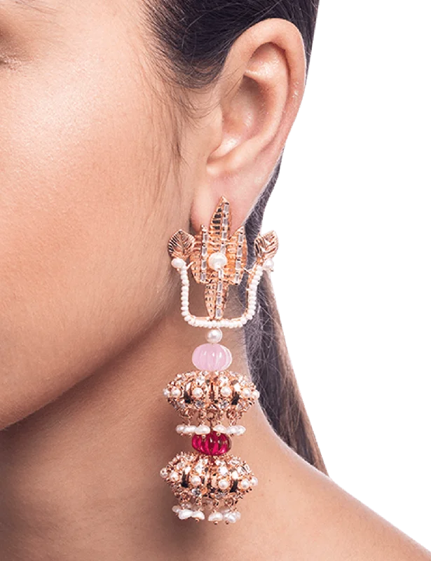 Drop earrings with pearl drops and gold accents for a chic and timeless look -Deux Melon Sculpte Earrings