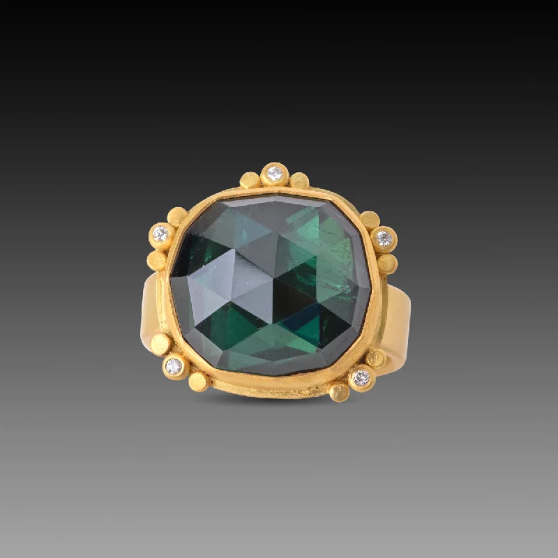 She adored her handcrafted gemstone rings with natural turquoise-Green Tourmaline Ring with Gold Trios