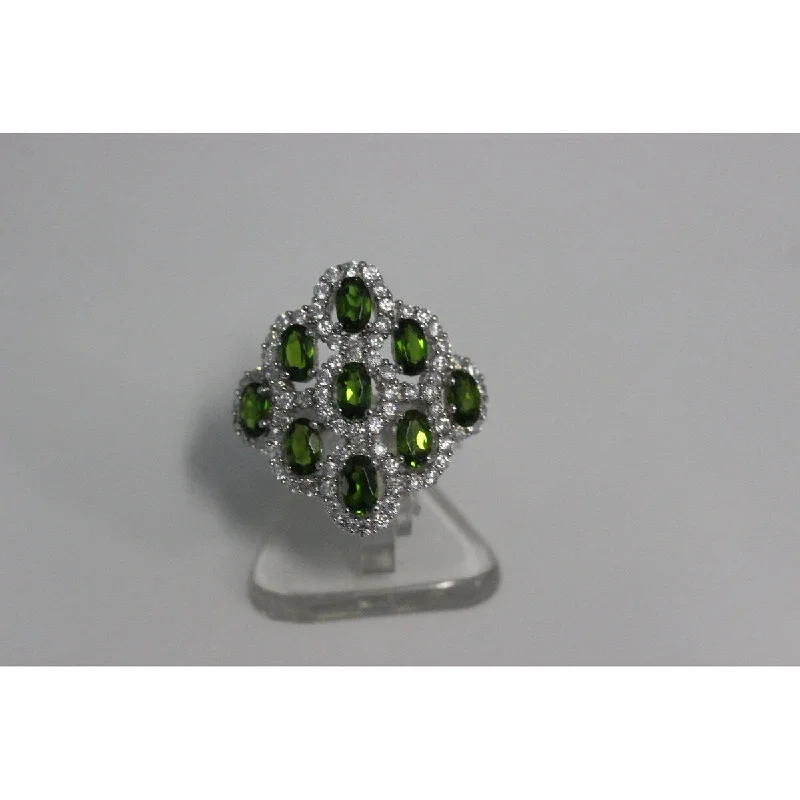 Ethical gemstone rings sourced from sustainable mines gained traction-Sterling Silver 4.09ctw Chrome Diopside Ring, Size-7